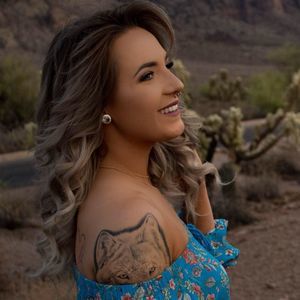 Meet your Posher, Toni